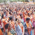 महागाईने केलं आमचं घर रिकामं, त्यातून सत्ताधाऱ्यांनी थाटली दुकानं!शिवसेनेच्या रणरागिणी आक्रमक