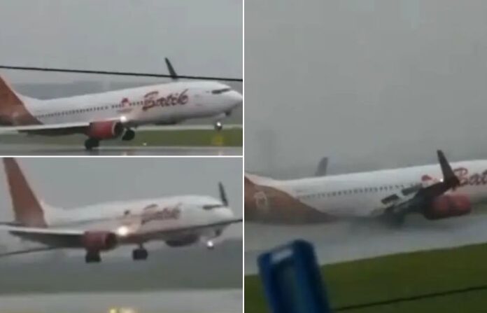 Boeing 737 Plane
