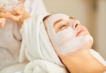 दुधावरील साय आपल्या चेहऱ्याचे सौंदर्य कसे खुलवेल, वाचा