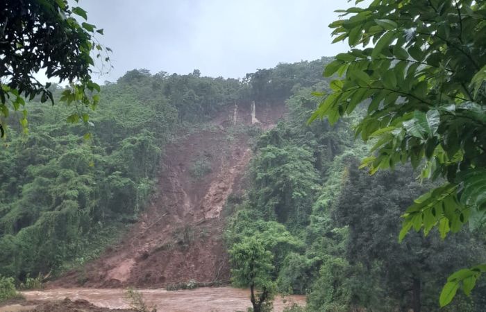 Golavali landslide sangameshwar maharashtra