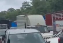 Massive Traffic Jam on Mumbai-Ahmedabad National Highway Near Khanivade Toll to Varai