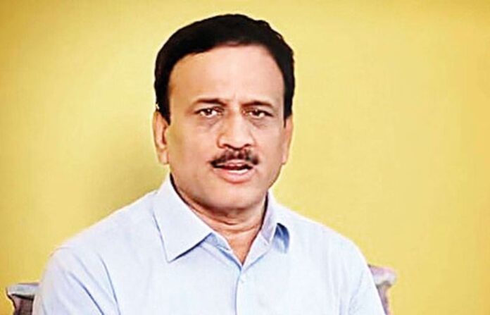 girish mahajan