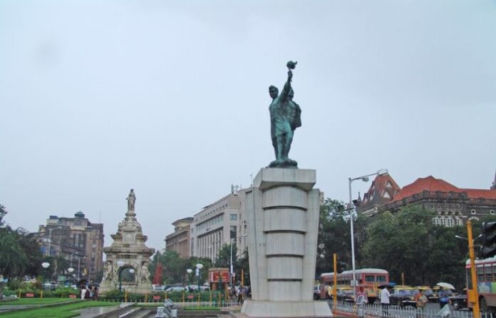 hutatma chowk