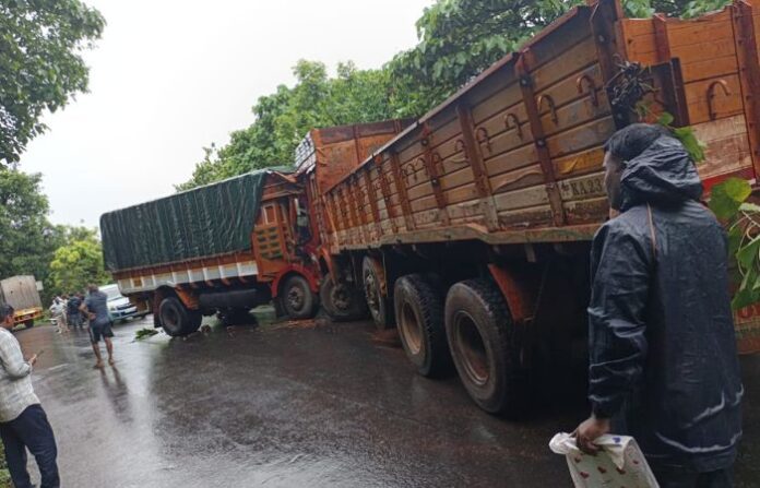 kankavali accident