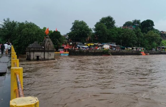 nashik heavy rain