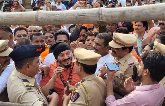 shivsena protest