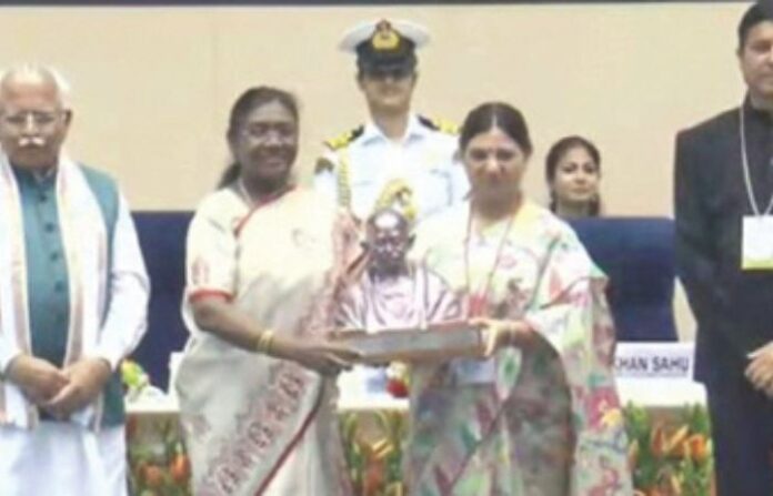 Karad ranking second in the Swachh Survekshan awards Karad ranking second in the Swachh Survekshan awards