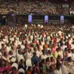 Photo – वरळीतील एनएससीआय डोम खचाखच भरले, मराठीप्रेमींची तुफान गर्दी