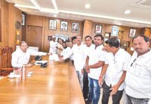 jamkhed-apmc-no-confidence-ram-shinde-shocks-rohit-pawar