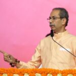 Live – आमच्यावर सक्ती केली तर शक्ती दाखवू! उद्धव ठाकरे यांनी ठणकावले