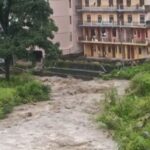 उत्तराखंडच्या चमोलीमध्ये ढगफुटी, अनेकजण बेपत्ता