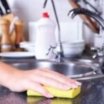 किचन स्वच्छ ठेवायचे असेल तर… हे करून पहा