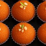 गणपती बाप्पा मोरया 2025 – बाप्पाला नैवेद्यासाठी बनवा साधे सोपे झटपट होणारे मोतीचुरासारखे दिसणारे लाडू