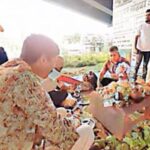 संतप्त चाकरमान्यांचे मुंबई-गोवा हायवेवर पाटपूजन, बाप्पा.. खड्ड्यांचे विघ्न दूर होऊ दे, सरकारला सुबुद्धी मिळू दे !