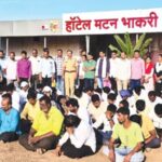 ‘हॉटेल मटण-भाकरी’च्या नाकाखाली जुगारअड्डा, सांगोला पोलिसांची धाड; अडीच कोटींचा मुद्देमाल जप्त