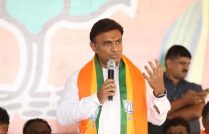 driver-alleges-bjp-mp-in-job-scam-fir-registered-in-karnataka (1)