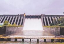 satara-heavy-rains-koyna-dam-water-release-increased-rivers-rise-alert-for-villages