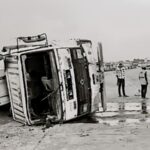 सिमेंट मिक्सरने रोखला नाशिक-मुंबई महामार्ग, दोन तास वाहतूक ठप्प