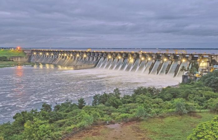 ujani-dam-60000-cusecs-water-release-bhima-river-villages-on-alert
