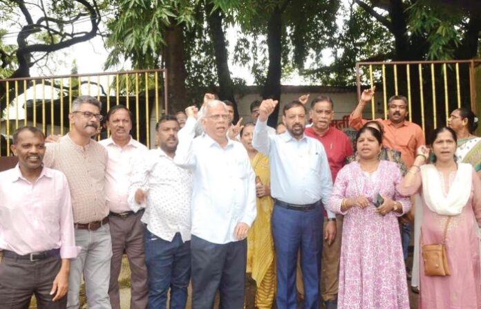 Shivsena (13)