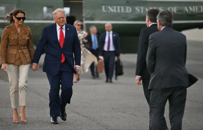 Trump Melania Forced To Switch Helicopter While Leaving UK