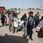 दीड लाख अफगाणिस्तानी परतले