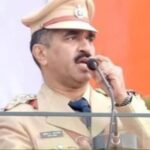 Beed news – माजी पोलीस निरीक्षक सुनील नागरगोजे यांनी उचललं टोकाचं पाऊल, घरात कुणी नसताना गळफास घेत जीवन संपवलं