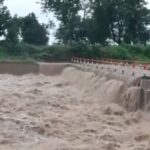 संभाजीनगरमध्ये गिरीजा नदीला पूर, शेतात शिरले पाणी