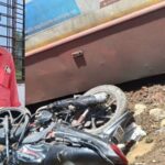 Latur News – भरधाव एसटीची दुचाकीला जोरदार धडक, अपघातात तरुणाचा जागीच मृत्यू