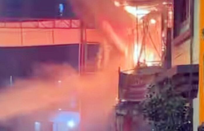malad fire