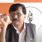 ईडीच्या भितीने पळून गेलेल्या भ्रष्टाचारी नेत्यांनी खिसे जरी झटकले तरी 50 हजार कोटी पडतील – संजय राऊत