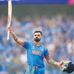 विराटची बॅट तळपली! 135 धावांचा डोंगर रचत मोडला सचिन तेंडुलकरचा रेकॉर्ड