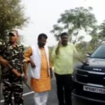 बिहारमध्ये भाजपच्या माजी आमदाराच्या गाडीत सापडली दारू, पोलिसांकडून अटक