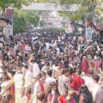 दिवाळीनिमित्त तरुणाई एकवटली… उत्साहाला उधाण; डोंबिवलीचा फडके रोड गर्दीने ओव्हरपॅक