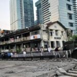 एल्फिन्स्टन पूलबाधितांना लवकरच घरे; घरांची दुरुस्ती, रंगरंगोटी करण्यासाठी म्हाडाची लगबग, पंधरा दिवसांत एमएमआरडीएकडे घरे सुपूर्द करणार