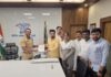 बोगस नावे घुसवणाऱ्या अधिकाऱ्यांना अटक करा! नवी मुंबईत मतदार यादी विक्रीला? मनसेची पोलीस आयुक्त कार्यालयावर धडक