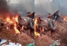 पर्यटकांना घेऊन जाणारे विमान शाळेवर कोसळले, 12 जणांचा मृत्यू; अनेक जखमी
