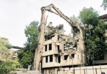 खारघरमध्ये दोन बेकायदा इमारती जमीनदोस्त, सिडकोची धडक कारवाई