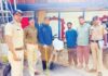पुलवामाच्या मेहराजला कुर्ला रेल्वे पोलिसांची दिवाळी भेट; गुन्ह्यात जप्त केलेली दुचाकी कश्मीरला जाऊन दिली