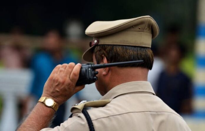 police 11