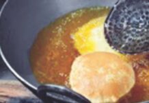 पुऱ्या तेलकट होत असतील… हे करून पहा