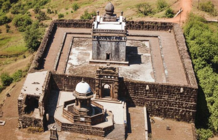 raigad fort
