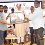 ठाकरे ब्रँड काय आहे ते आता कळेल! उद्धव ठाकरे यांचा घणाघात… बेस्टचे खासगीकरण होऊ देणार नाही