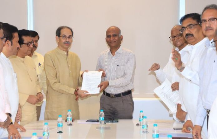 uddhav thackeray ec
