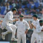IND vs SA Kolkata Test – हार्मरच्या फिरकीत अडकली टीम इंडिया, दक्षिण आफ्रिकेचा 30 धावांनी थरारक विजय