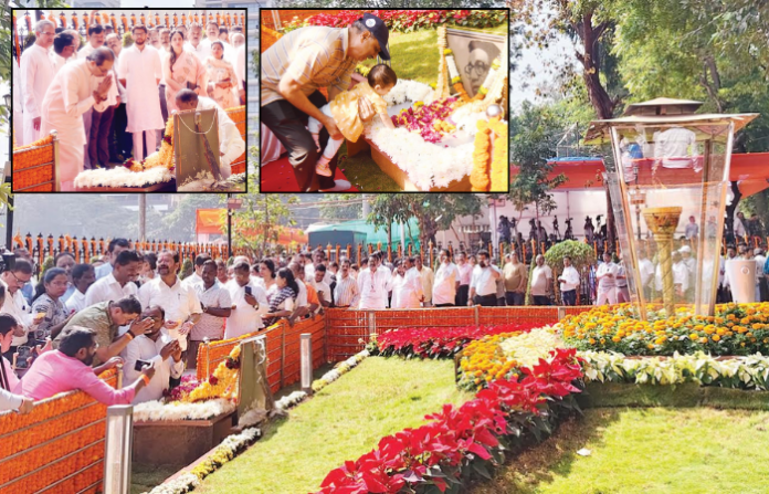 Balasaheb Thackeray (1)