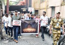 Photo – डॉ. संपदा मुंडे यांच्या न्यायासाठी मुंबईत आंदोलन