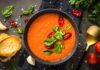 थंडीत करुन बघा असे मस्त दाटसर टेस्टी टोमॅटो सूप