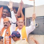 कन्नडिगांची बंदी झुगारून सीमा भागात मराठी भाषिकांचा काळा दिन, ‘रहेंगे तो महाराष्ट्र में, नहीं तो जेल में…’ निर्धार कायम