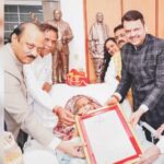 ज्येष्ठ शिल्पकार राम सुतार ‘महाराष्ट्र भूषण’ने सन्मानित